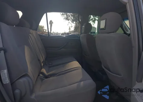 2003 Toyota Sequoia Sr5 V8 z USA, uszkodzony, nr VIN 5TDZT34A73S160901